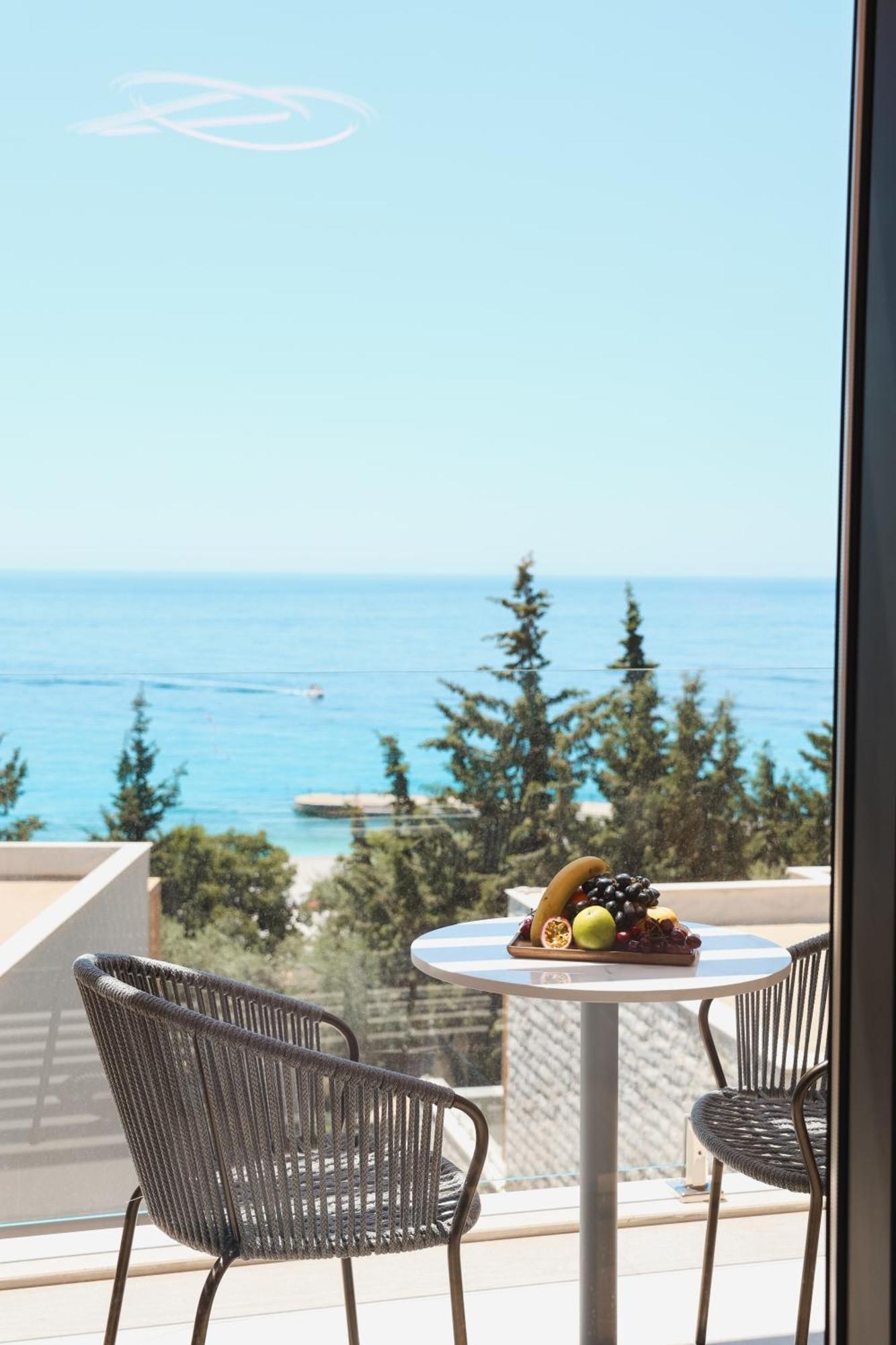 Drymades Inn Resort ديرمي المظهر الخارجي الصورة