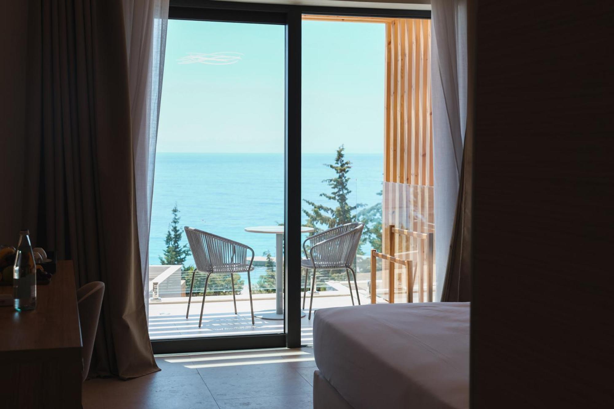 Drymades Inn Resort ديرمي المظهر الخارجي الصورة